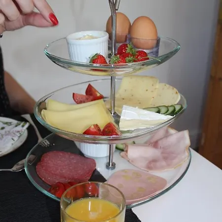 Bed & Breakfast 1909 4*